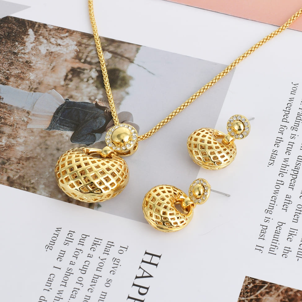 Set de Aretes y Collar Dorado-Veramorest