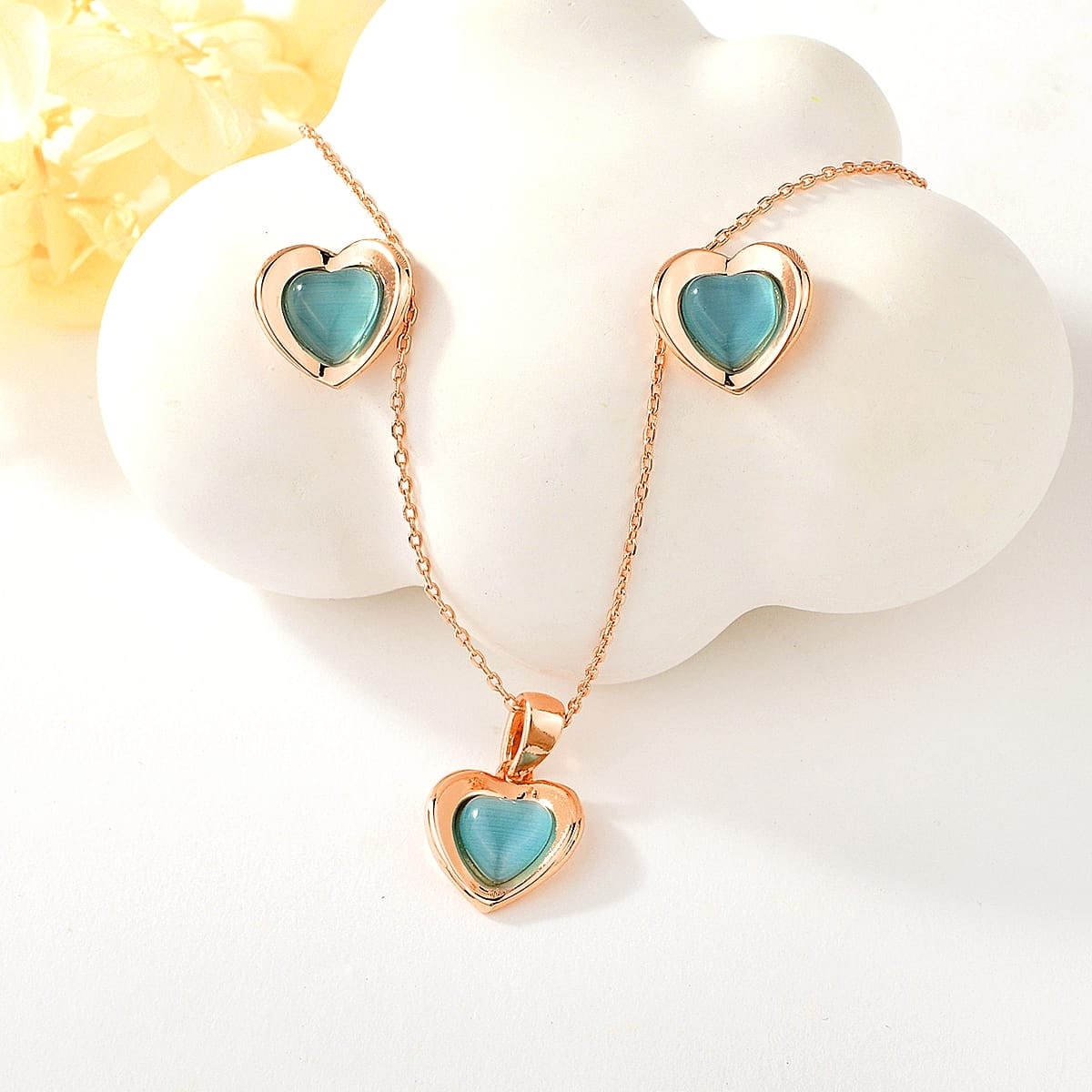 Set de Collar y Aretes Corazón Azul Cielo Veramorest - Imagen 2